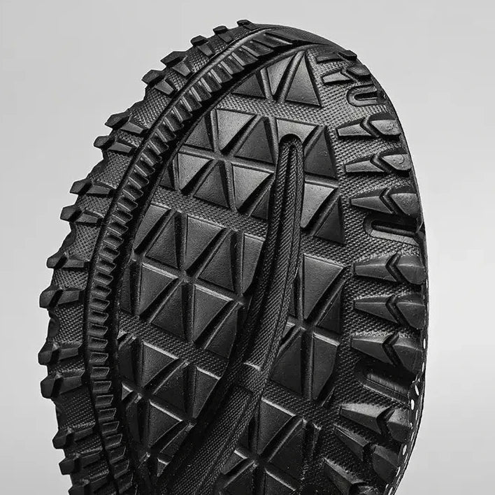 Zapatillas Ozy: Comodidad y Estilo Atemporal en Cada Paso