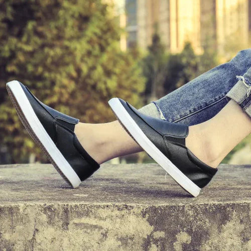 Zapatos de loafers Garvi negros