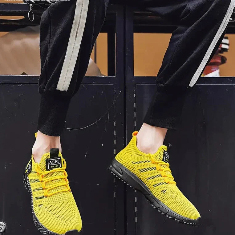 Zapatillas Ozy: Comodidad y Estilo Atemporal en Cada Paso