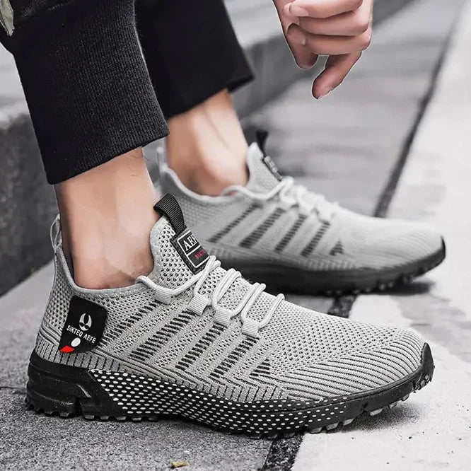 Zapatillas Ozy: Comodidad y Estilo Atemporal en Cada Paso